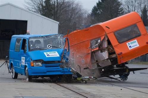 Wohnwagen Crashtest